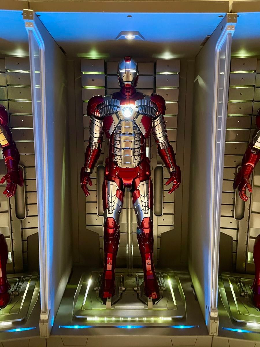ホットトイズIronman Mk Ⅴ DIECASTアイアンマン マーク5 ダイ ホットトイズIronman Mk Ⅴ DIECASTアイアンマン マーク5 ダイ