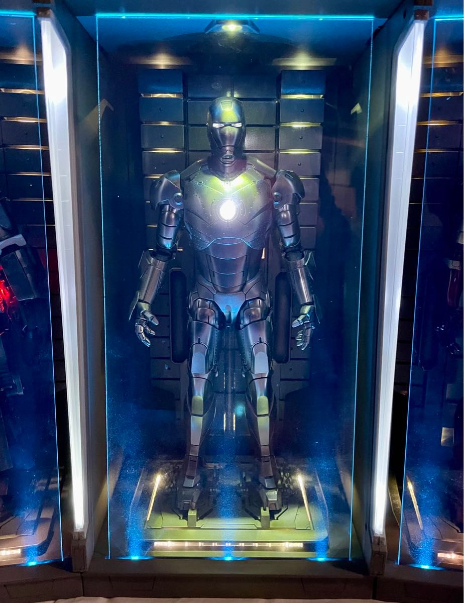 HotToysホットトイズIronman Mk.Ⅱアイアンマン　マーク2　アンリーシュド版ホール・オブ・アーマー×1個セット