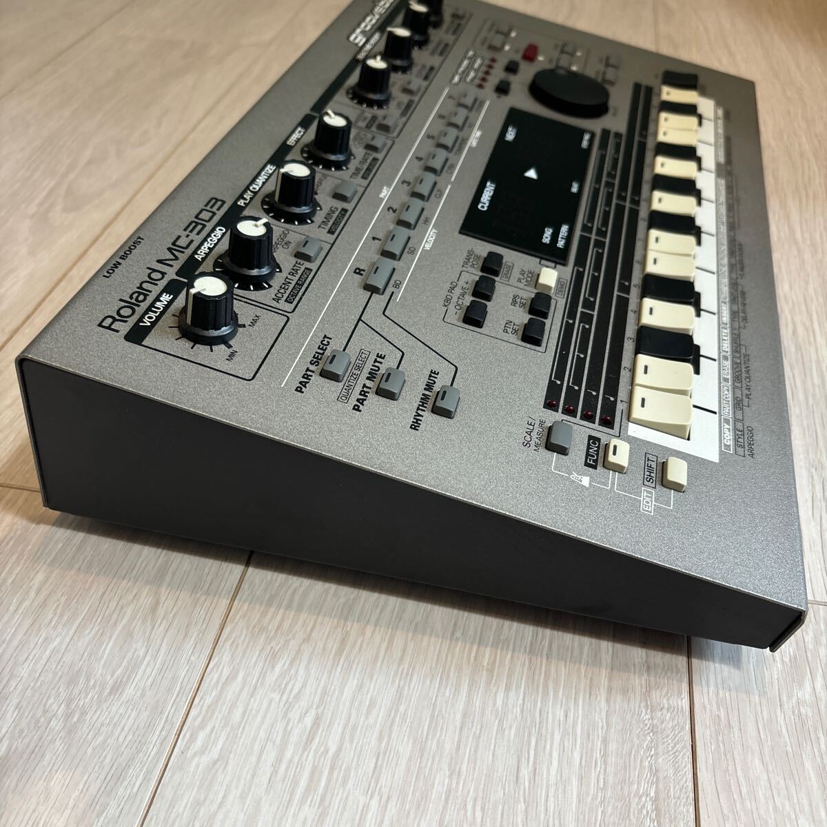 動作品 Roland ローランド MC-303 シーケンサー リズムマシン 7831004の画像9