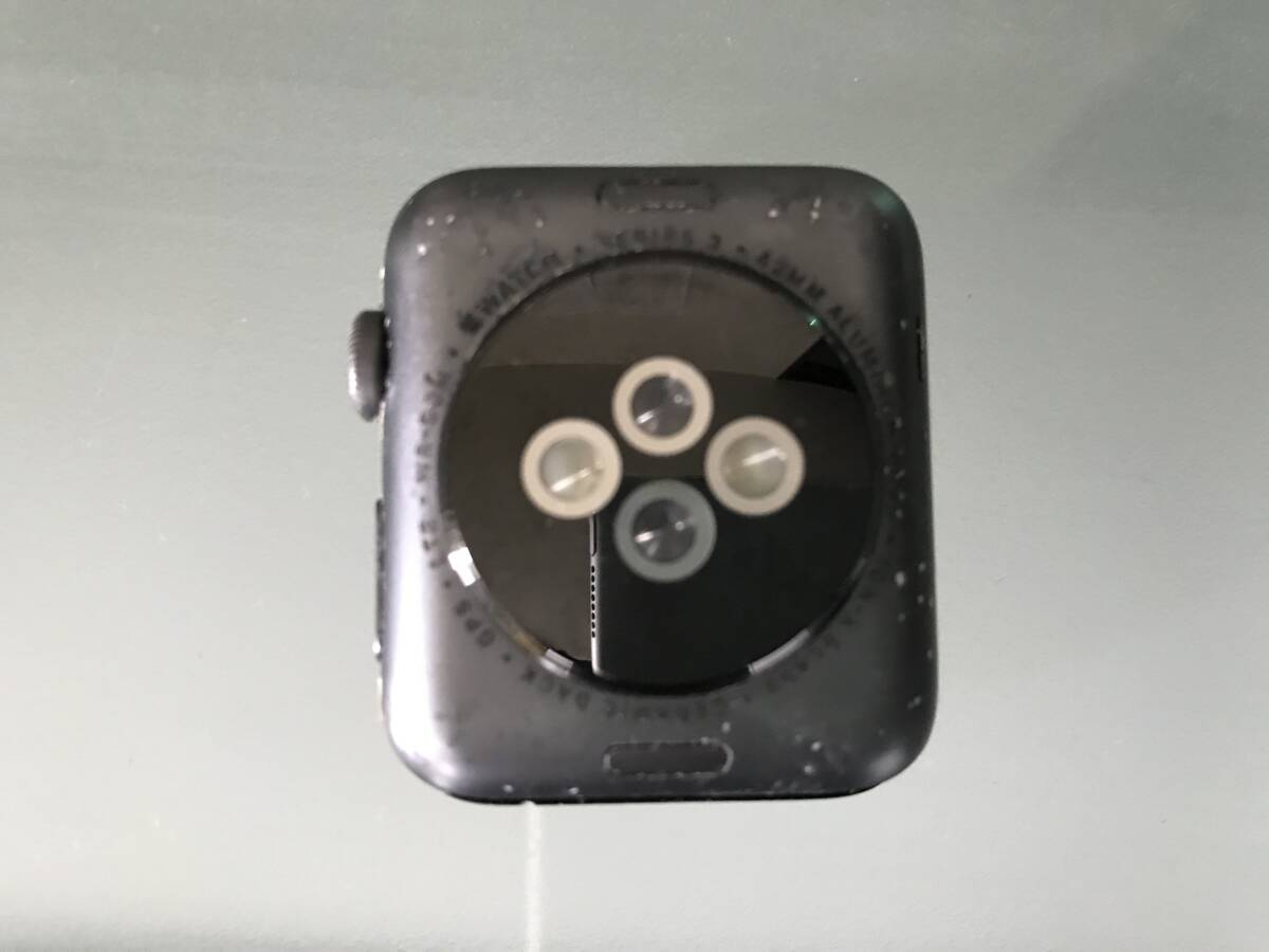 【格安スタート】Apple Watch Series3 アルミニウム GPSセルラー LTE42mm 本体+純正バンド 使用感ありの画像2
