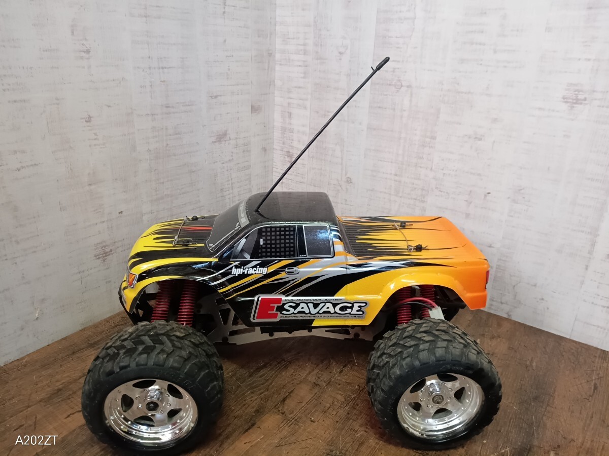 必見!! 希少 hpi-racing RCカー 電動ラジコン ラジコンカー SAVACE サベージ 4×4 ジャンクの画像1