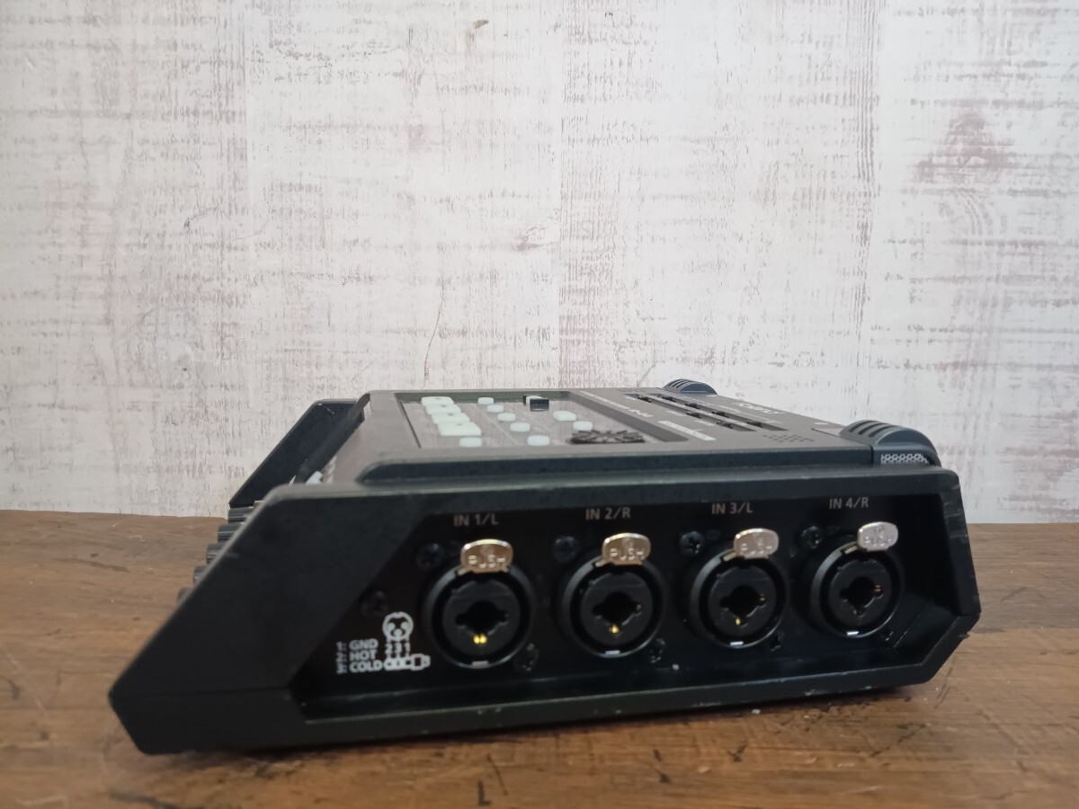 Roland Roland R-44 4Ch portable recorder multitrack recorder field recorder sound equipment Junk 