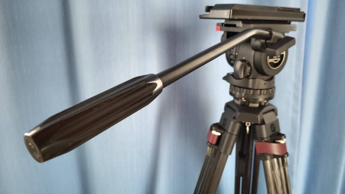 Yahoo!オークション - Sachtler ハトラー DV75 パンバー FSB Yahoo!オークション - Sachtler ハトラー DV75 パンバー FSB