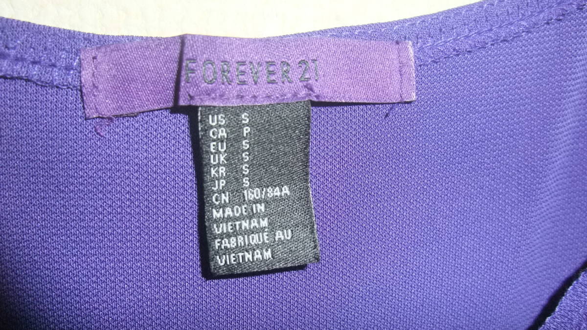 ★FOREVER 21★新品未使用 アメリカフォーエバー21 ワンピースUSサイズSパープル Purple Dress　紫タイトドレス　カクテルパーティー_画像3