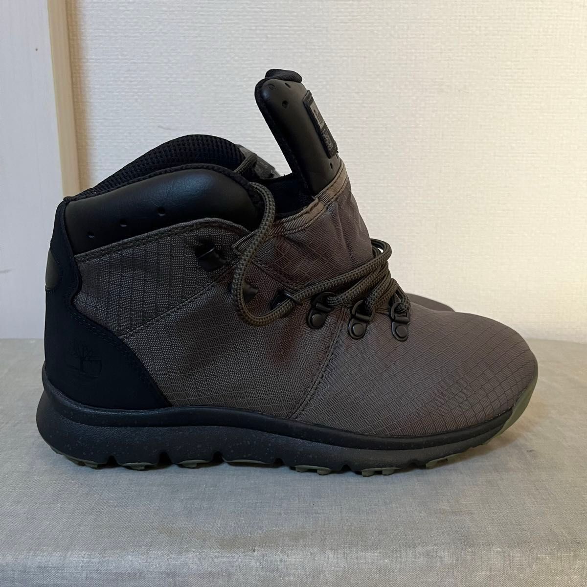 [未使用] Timberland 防水　透湿　トレッキングシューズ　A1YW9 WORLD HIKER  25.0cm カーキ　