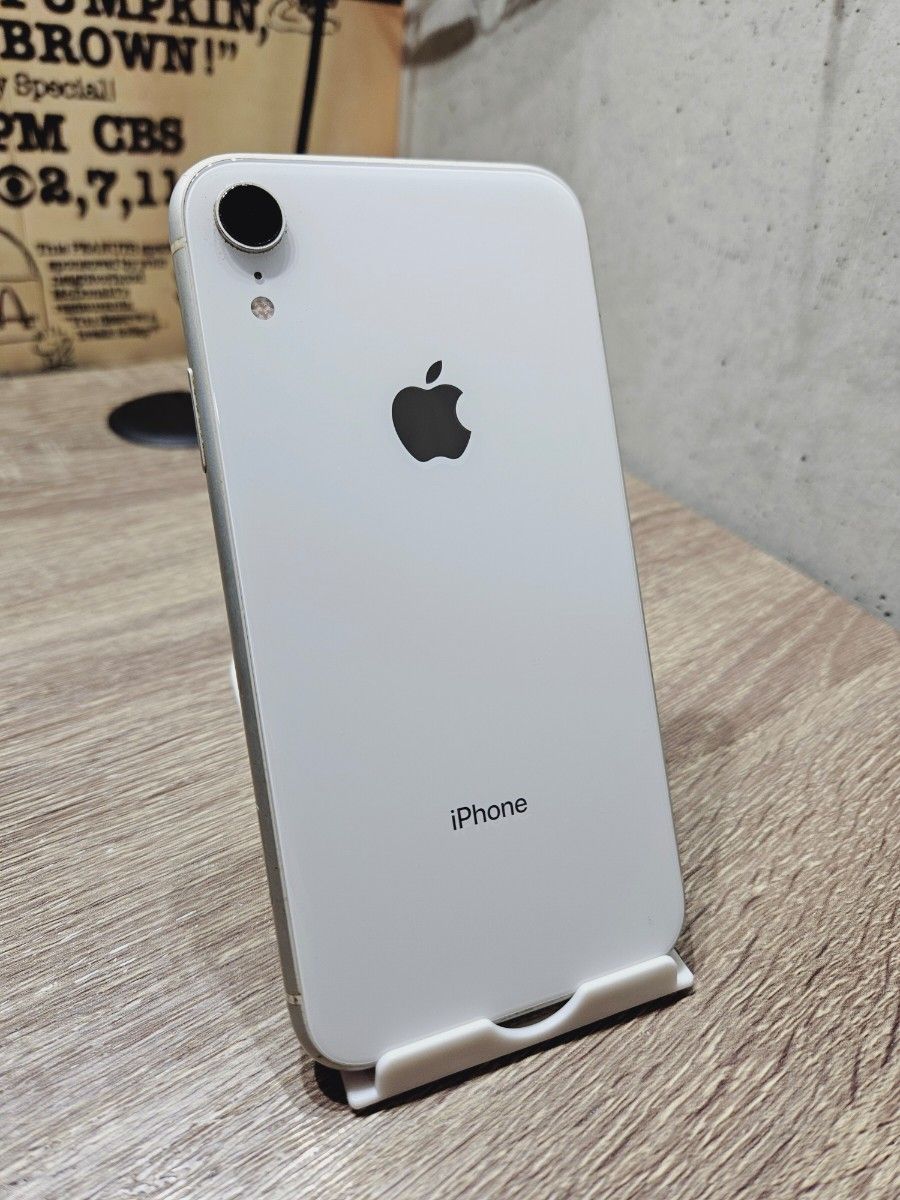 iPhone XR　64GB   SIMロック解除