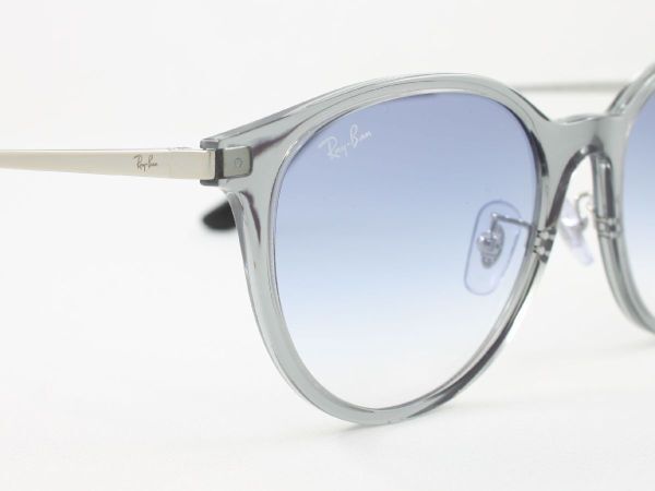 ケース茶 Ray-Ban レイバン RB4334D-6611/19 サングラス クリアグレー ライトブルー ボストン 大きめ アジアンフィット 661119_画像4