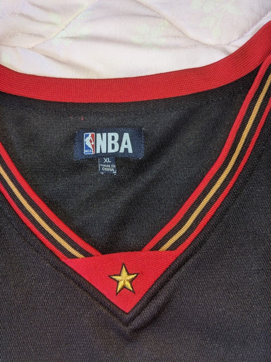 NBA Sixers #3 Iverson Jersey XL 刺繍