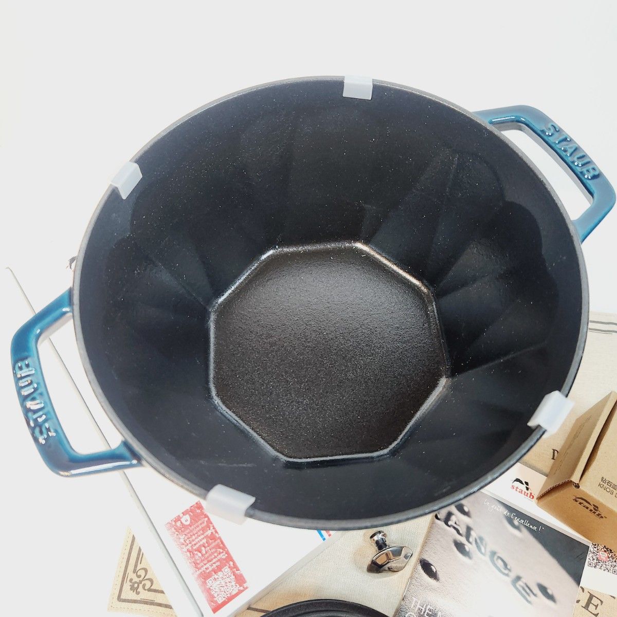 staub ココットダイヤモンド ダイヤモンドツマミ付き 22 staub ココットダイヤモンド ダイヤモンドツマミ付き 22