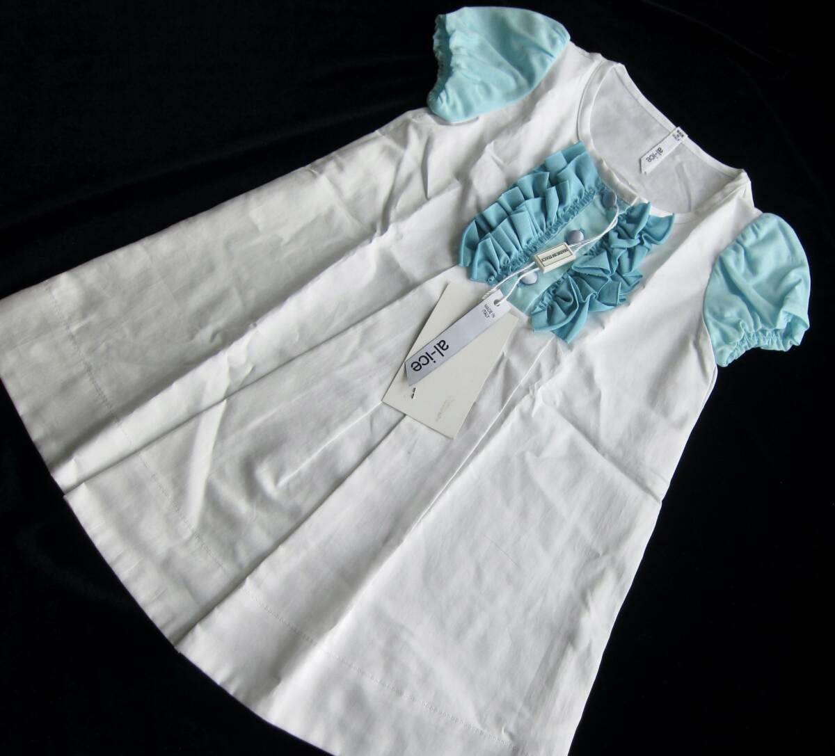 al-ice イタリア製 ベビー服 子供服 ワンピース白/水色 高品質綿100％ 夏物 1歳児/12ヶ月 新品未使用タグ付き 定価1万円のお品です_画像1