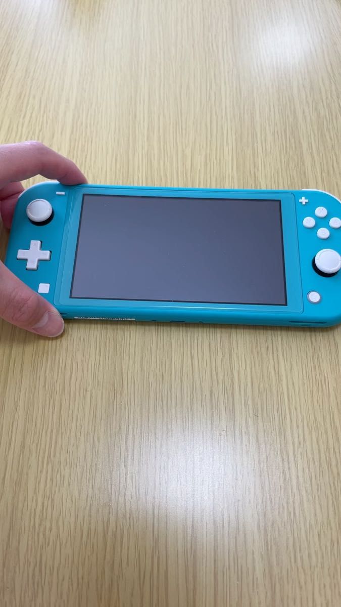 任天堂 switch Lite ターコイズブルー（中古）本体のみ箱付き　ACアダプタ無し