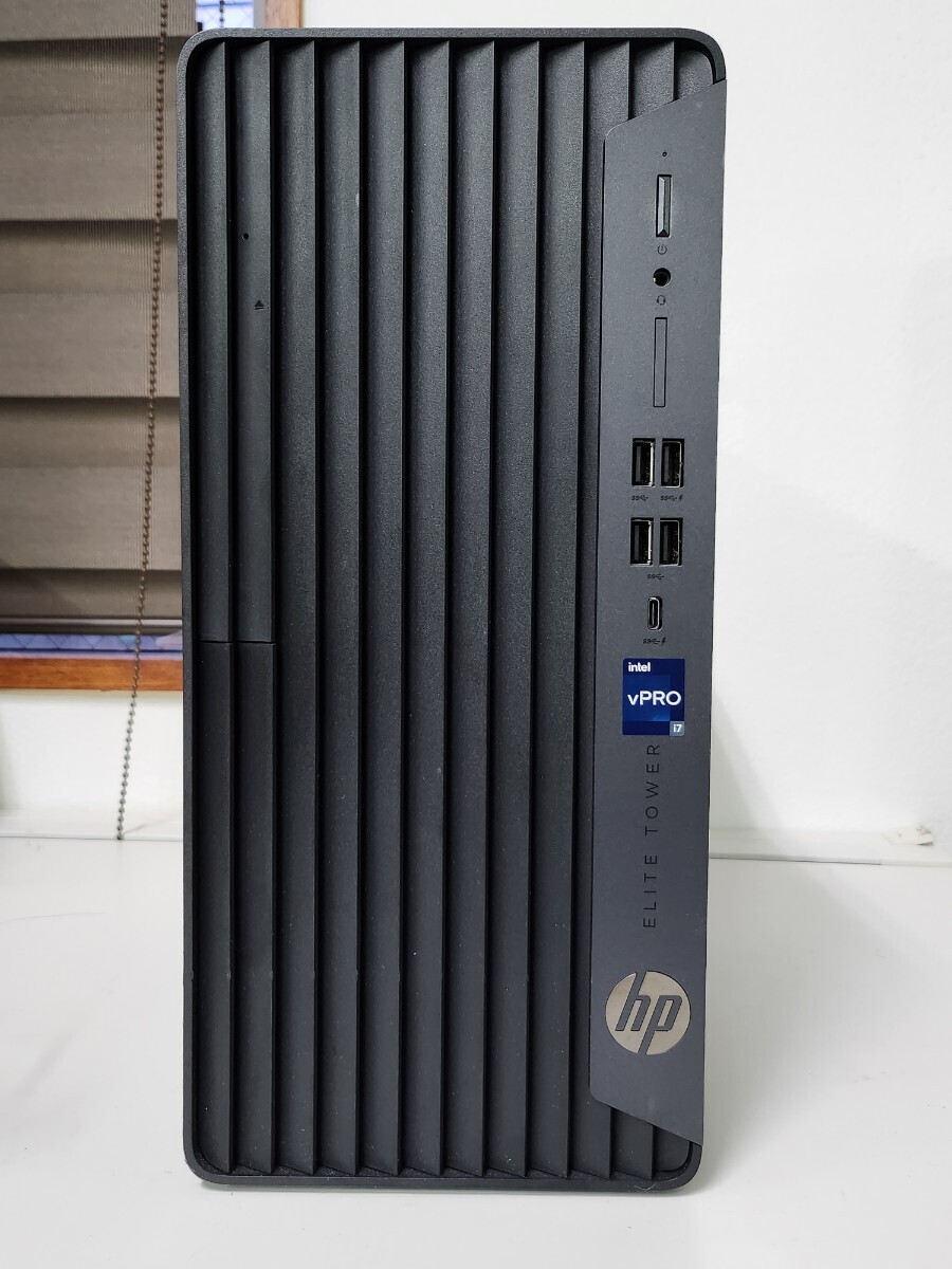 HP Elite Tower 800 G9/ 第12世代core i7-12700/ メモリ32GB /ssd 512GB+HDD 2TB /RTX 3070搭載/win11の画像1