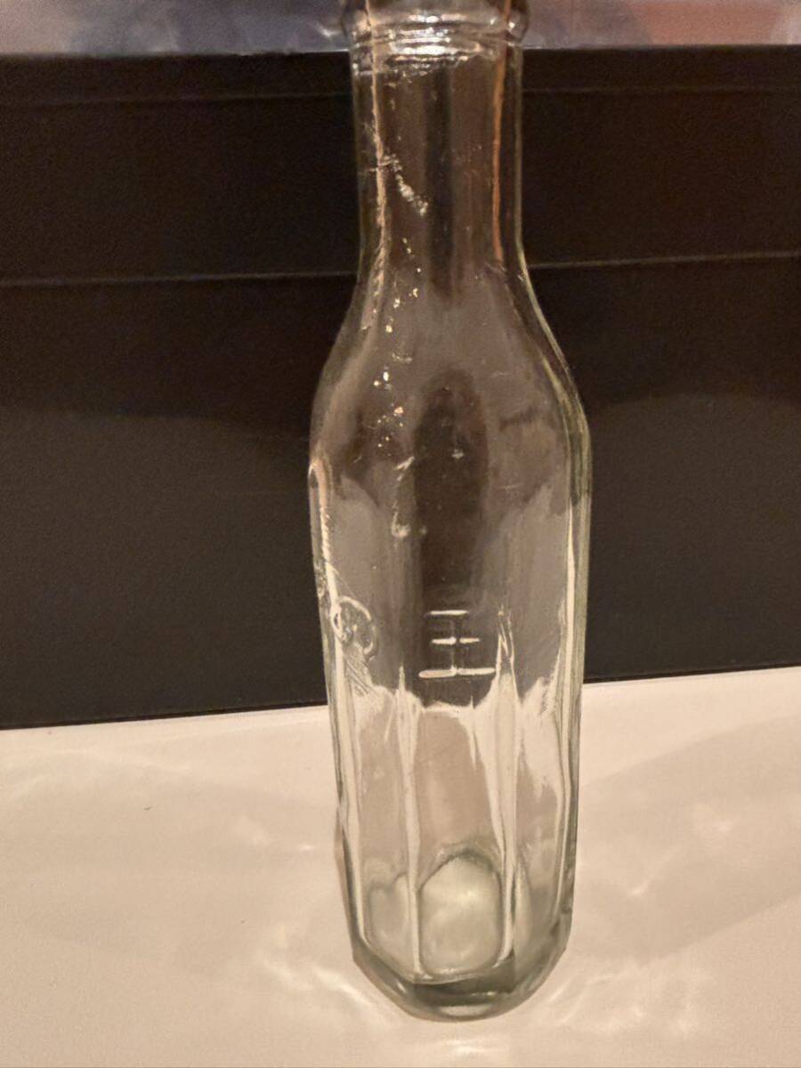 レトロ アンティーク ガラス瓶 ボトルギディング 「味の王」ボトルの画像4
