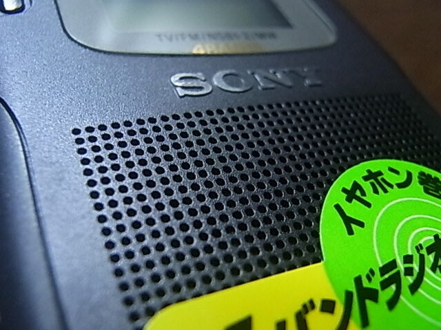  beautiful SONY Sony FM/MW/NSB pocket radio ICF-N400RV postage 230 jpy used 