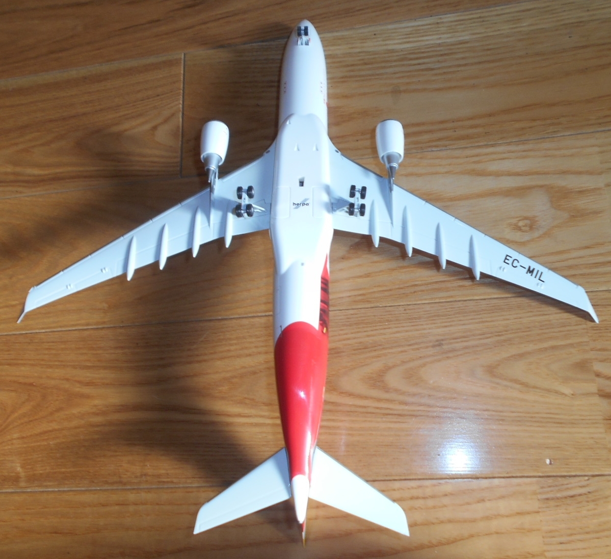 Herpa 1/200 イベリア航空 エアバス 　A330-200　EC-MIL_画像8