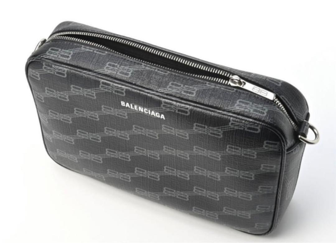  Balenciaga BB монограмма signature medium камера сумка [ б/у ]