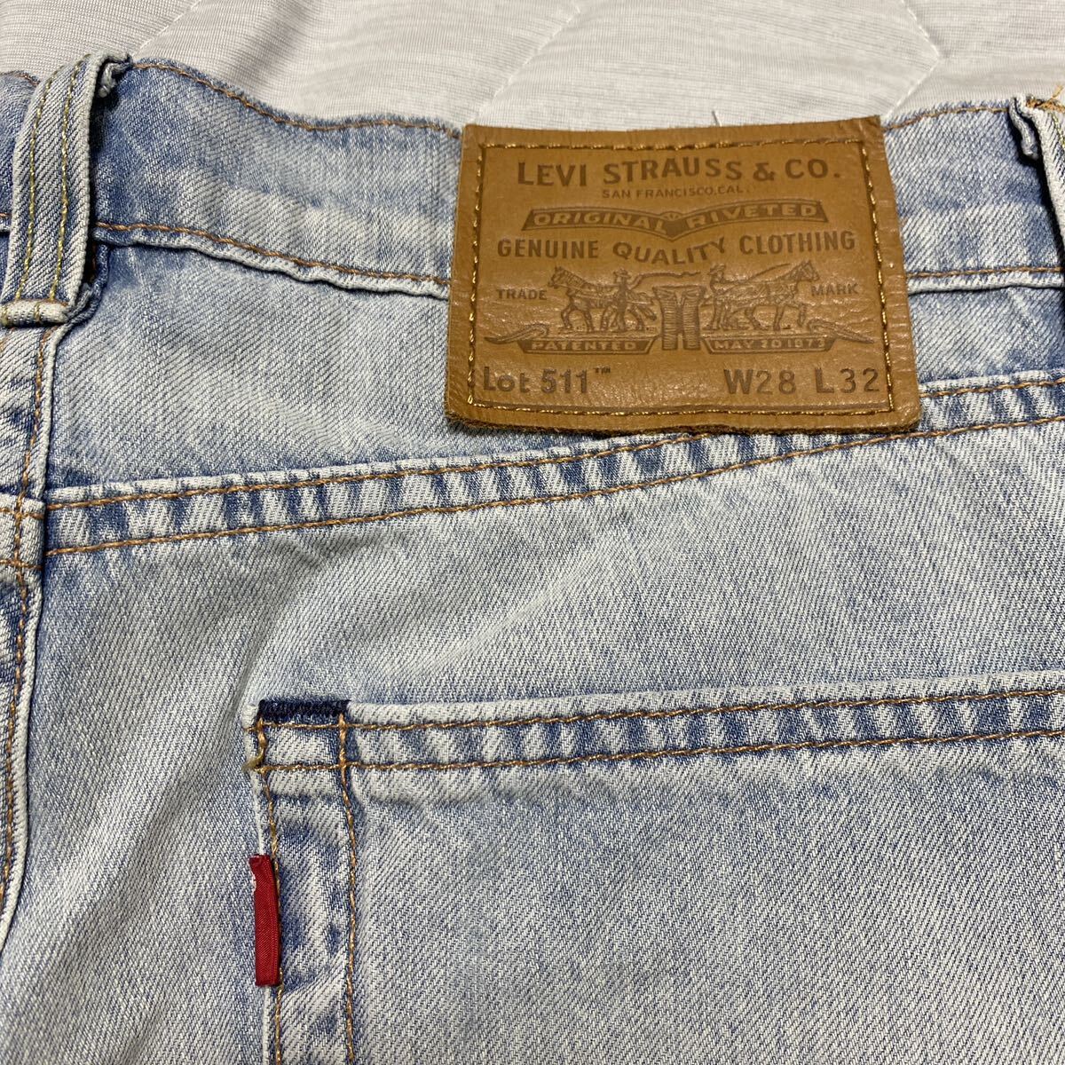 4C【着少】LEVIS リーバイス プレミアム PREMIUM 511 デニム ジーンズ ジーパン パンツ ストレッチ 28 格安 04511-3295_画像4