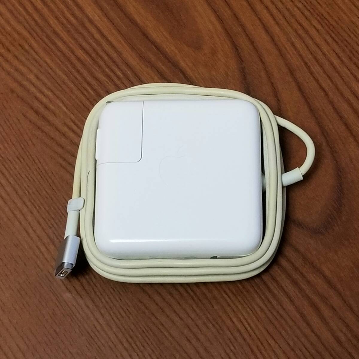 Apple純正 Magsafe2 45W A1436 正常動作品 管012_画像1