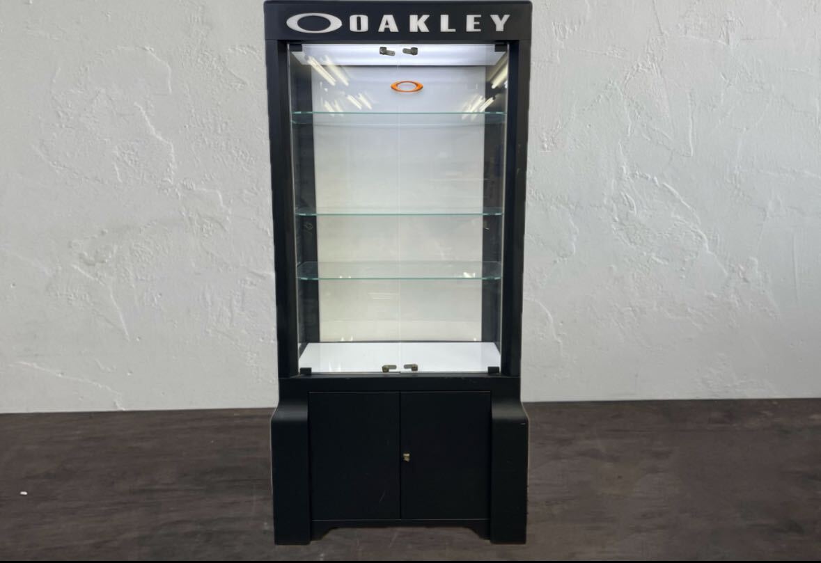 オークリー OAKLEY ディスプレイ ショーケース 89.5×183×53cm 展示用 ディスプレイ の画像1