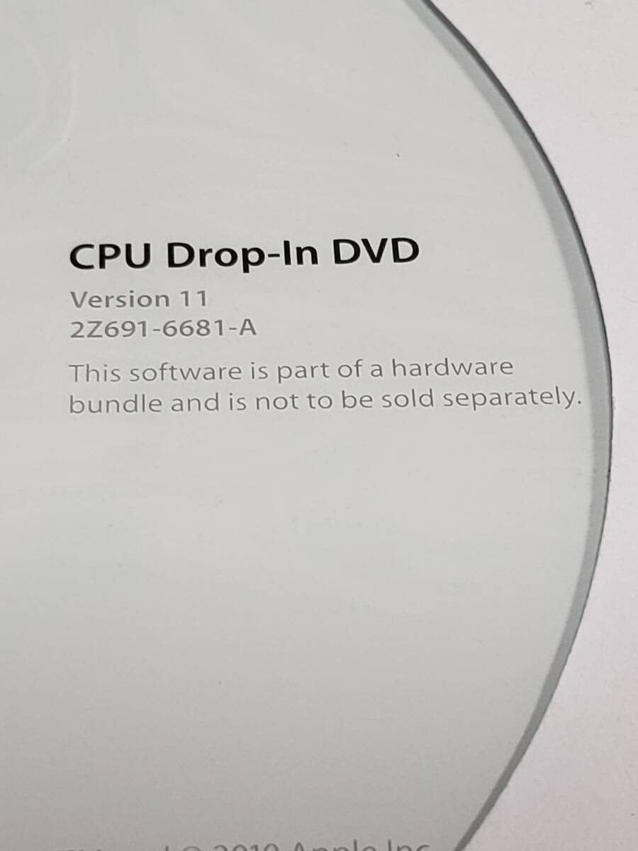 CD009 Apple iLife Version11　2010年　フランス語で書かれているので詳細がわかりませんでした 盤面キレイです ディスク1枚と説明書です _画像2