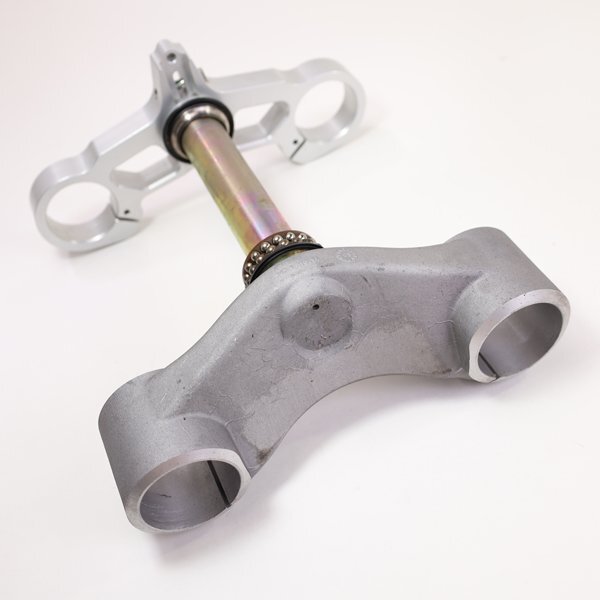 DUCATI 999S original steering stem stem!E029DU top bridge 