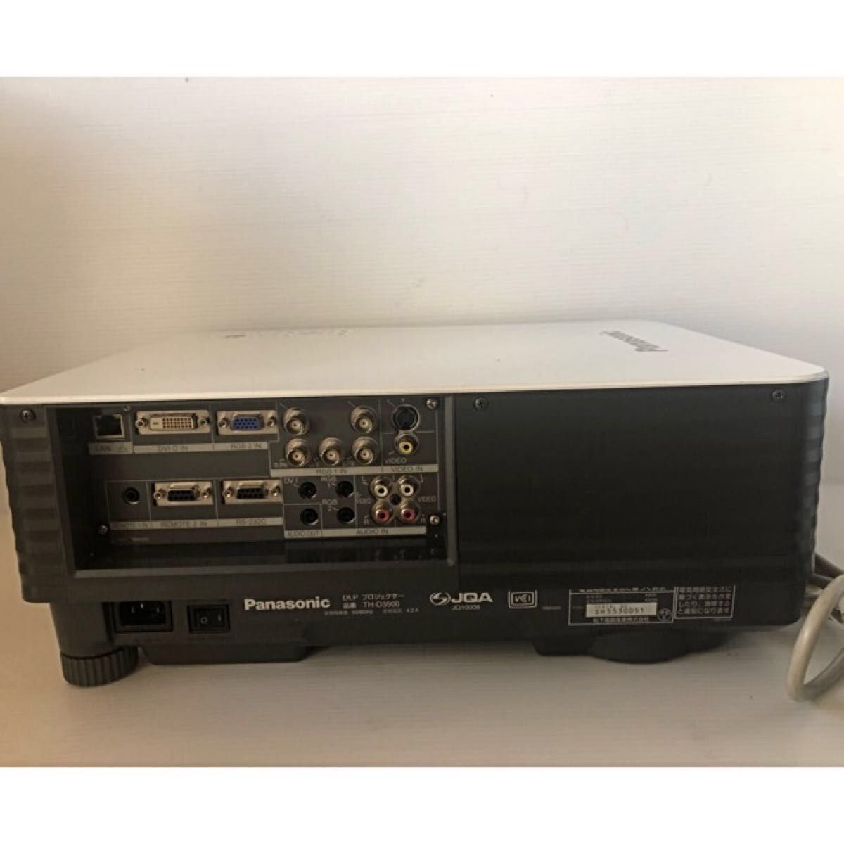 PANASONIC プロジェクター TH-D3500 3500ルーメン ランプ使用628 PANASONIC プロジェクター TH-D3500 3500ルーメン ランプ使用628