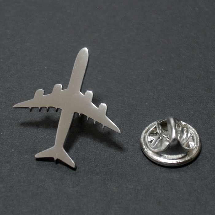 ラペルピン★ピンズ 飛行機 ジェット機 航空機 旅客機 パイロット 操縦 プレート シルバー pin-1405の画像1