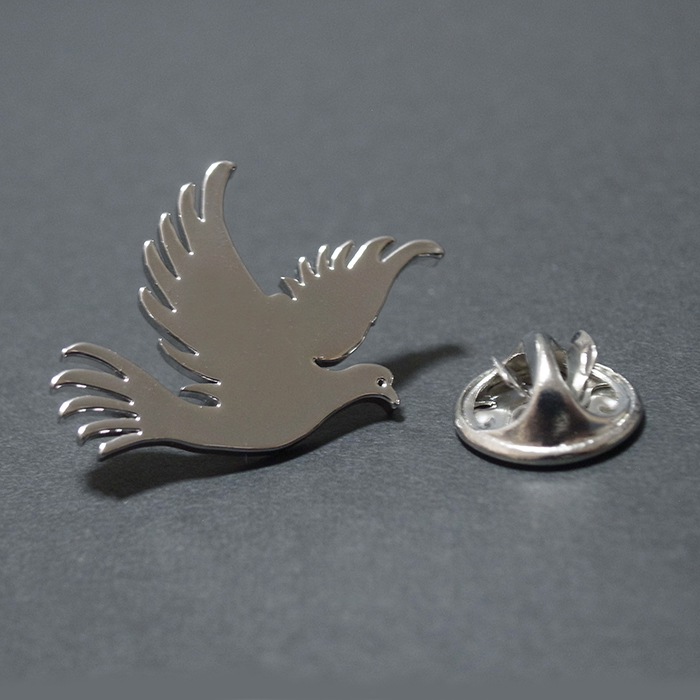 ラペルピン★ピンズ ハト 鳩 はと 鳥 平和 ピース プレート シルバー pin-1409の画像1