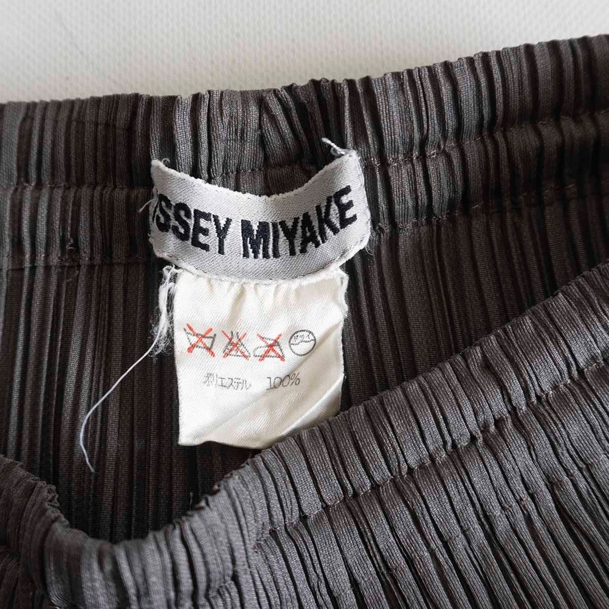 【美品】ISSEY MIYAKE 【プリーツ パンツ】グレー イッセイミヤケ 2310343の画像3