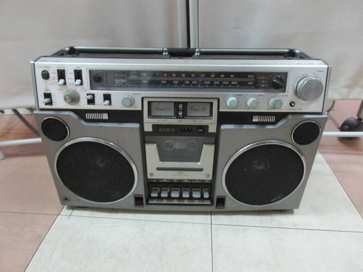 T3-84 AIWA(アイワ) 2BAND STEREO RADIO CASSETTE RECORDER(ステレオカセットレコーダー) 【CS-80】 昭和レトロ コレクションの画像1