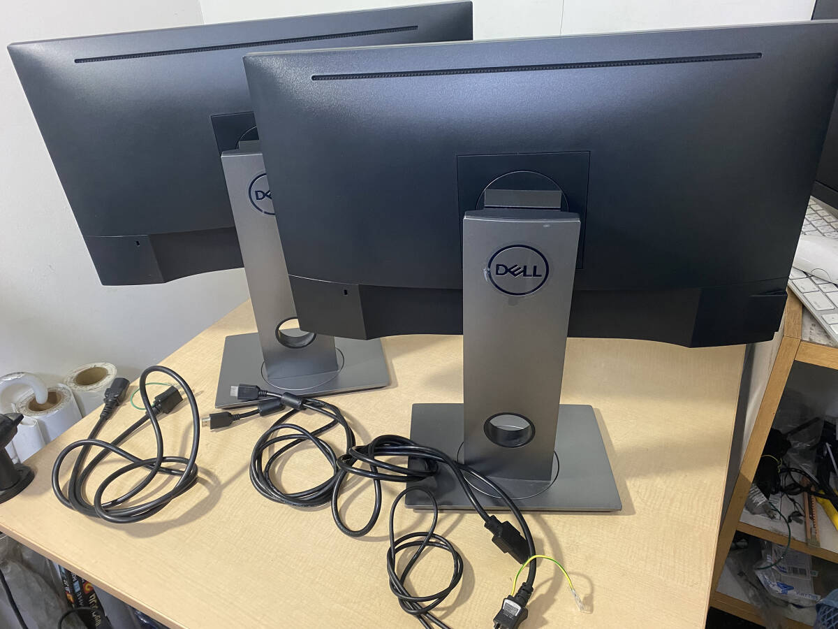 Yahoo!オークション - 【4】 液晶2台セット Dell P2418D 23.8 Yahoo!オークション - 【4】 液晶2台セット Dell P2418D 23.8