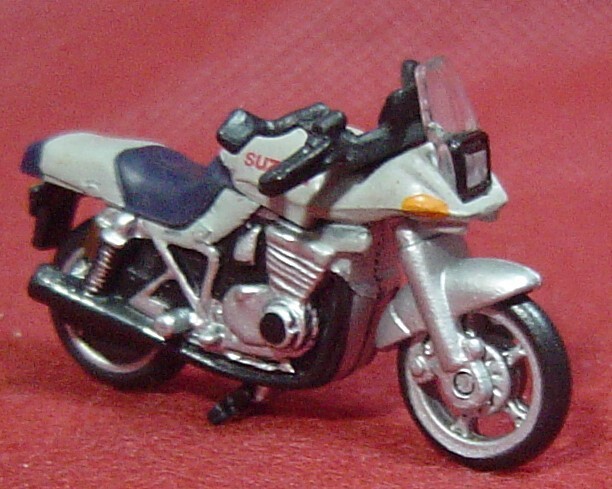 12B42-13　キリンＦＩＲＥ　オンリーワン　バイクコレクション　全5種　コンプ　GSX-R1000鈴鹿８耐　GSX750全日本　Z1　刀　CB_画像6