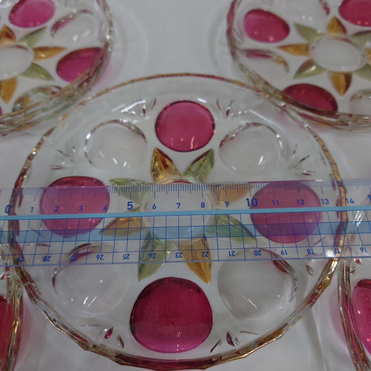 送料無料 レトロ フルーツ皿 ガラス 5枚セット ピンク ゴールド グリーン 可愛い ガラスプレート アンティーク の画像2