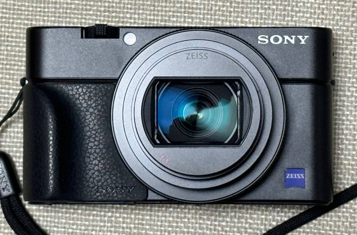 SONY DSC-RX100M7（ソニー サイバーショット RX100VII）_画像5