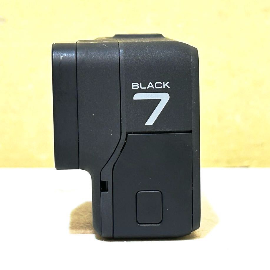 #D23F GoPro Hero7 Black 通電確認済み ゴープロ ヒーロー7 ブラック アクションカメラ 付属品 パーツ 広角 ビデオカメラの画像4
