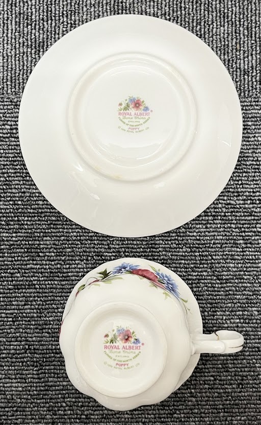 【JBI 5147】 1円〜 未使用 ROYAL ALBERT ロイヤルアルバート カップ&ソーサー 2客 フラワーオブザマンス August 8月 September 9月 現状品の画像6