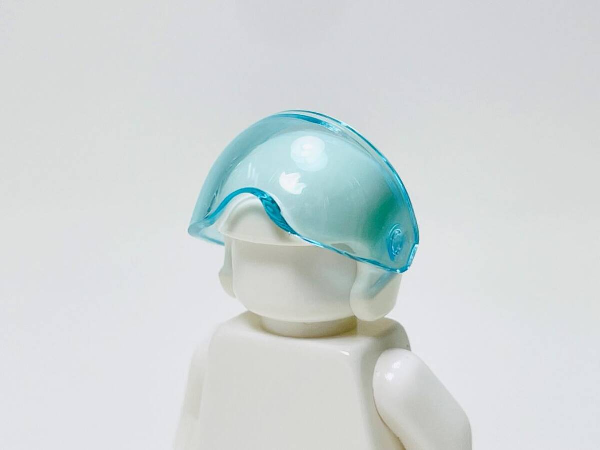 【新品未使用】レゴ LEGO ヘルメット ホワイト トランスライトブルーの画像2