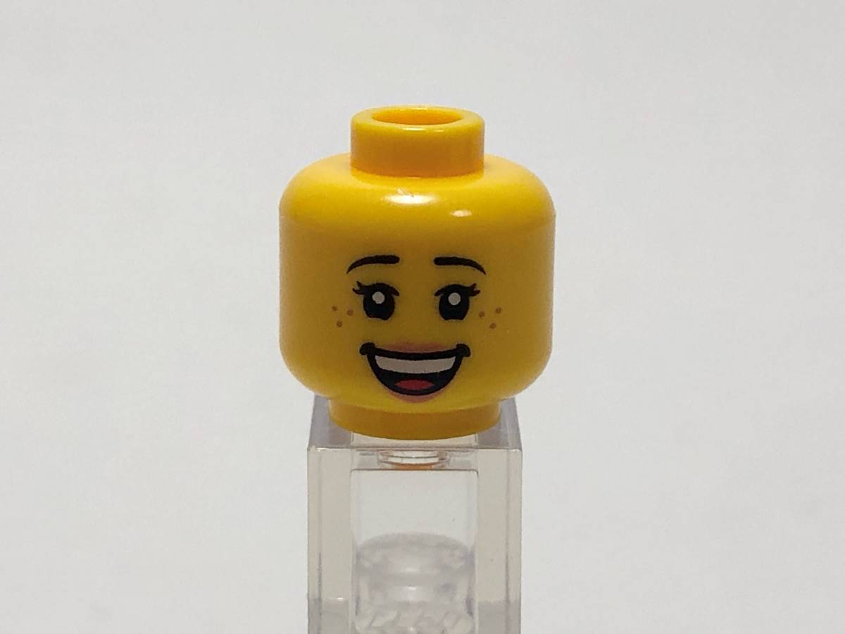 【新品未使用】レゴ　LEGO　ミニフィグ　ヘッド　頭　57 そばかす　笑顔　_画像1