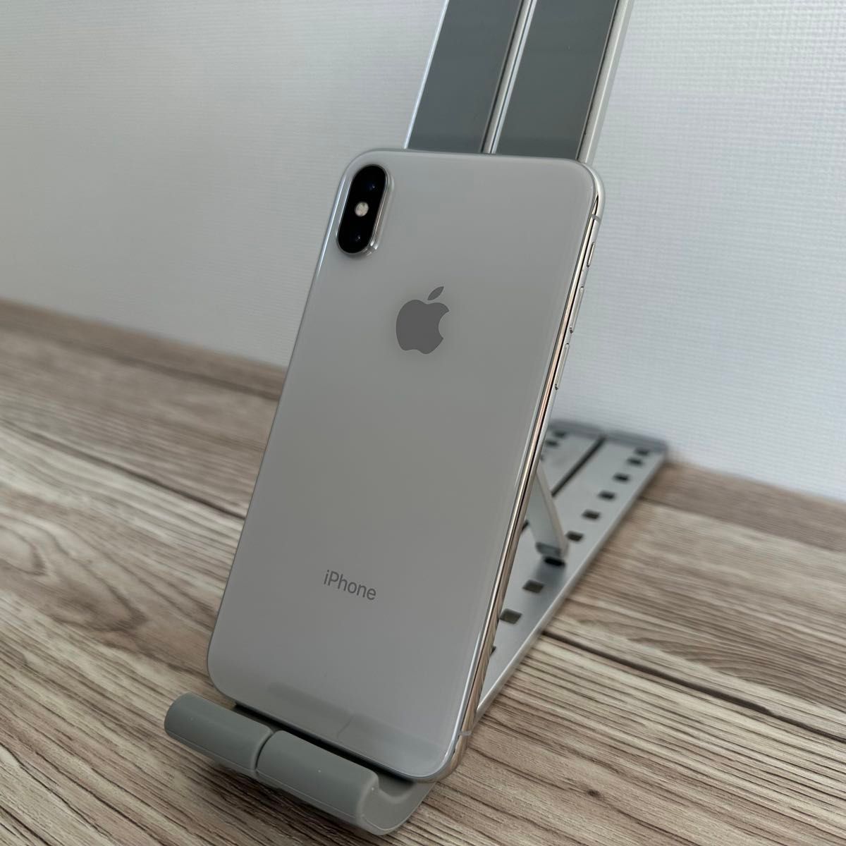 【本体のみ】iPhone X 64GB シルバー iOS16.7.1 