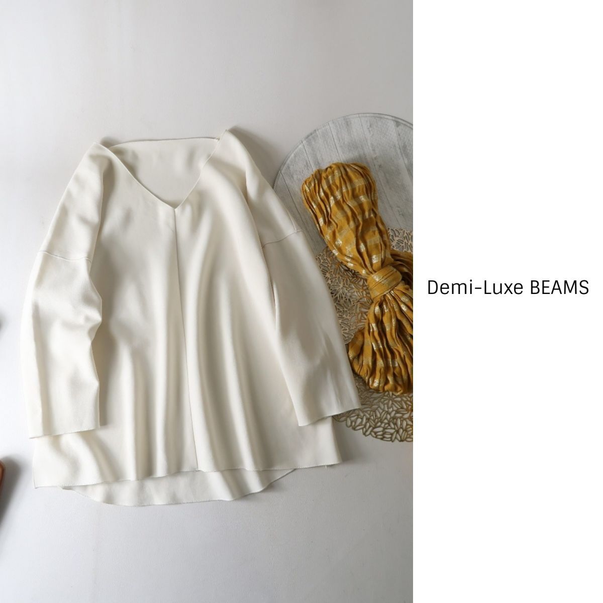 デミルクス ビームス Demi-Luxe BEAMS☆洗える Vネックブラウス 38サイズ 日本製☆C-K 2705の画像1