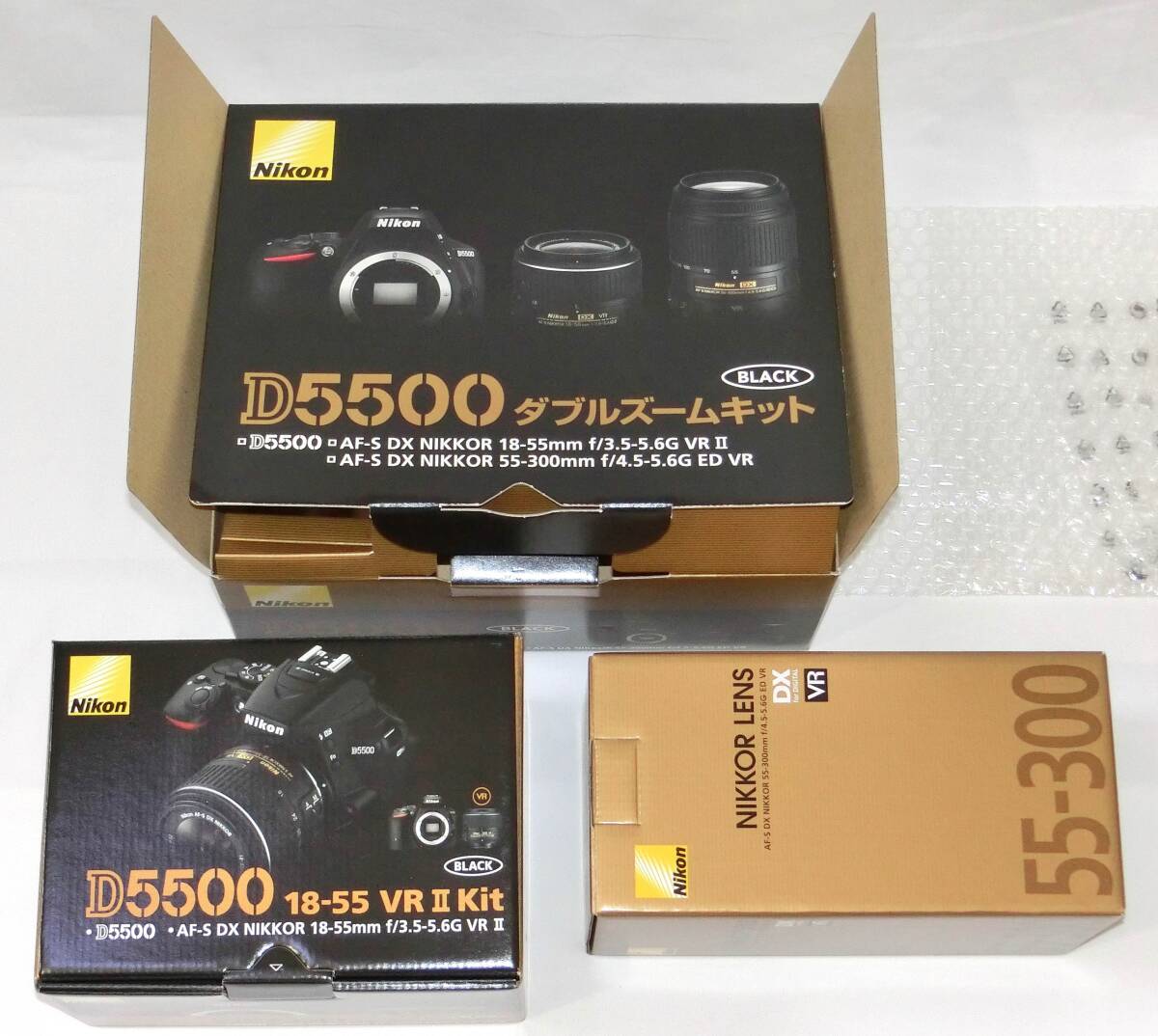 Nikon D5500 ダブルズームキット、ほぼ新品、レリーズ数 5回の画像2