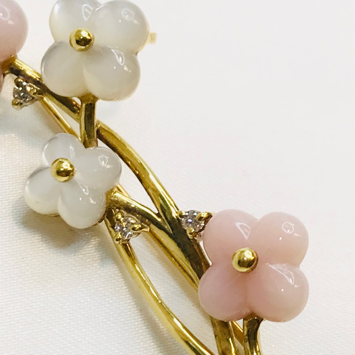  natural opal K18 diamond 0.06ct shell Sakura motif brooch pendant top qoj.YHA01