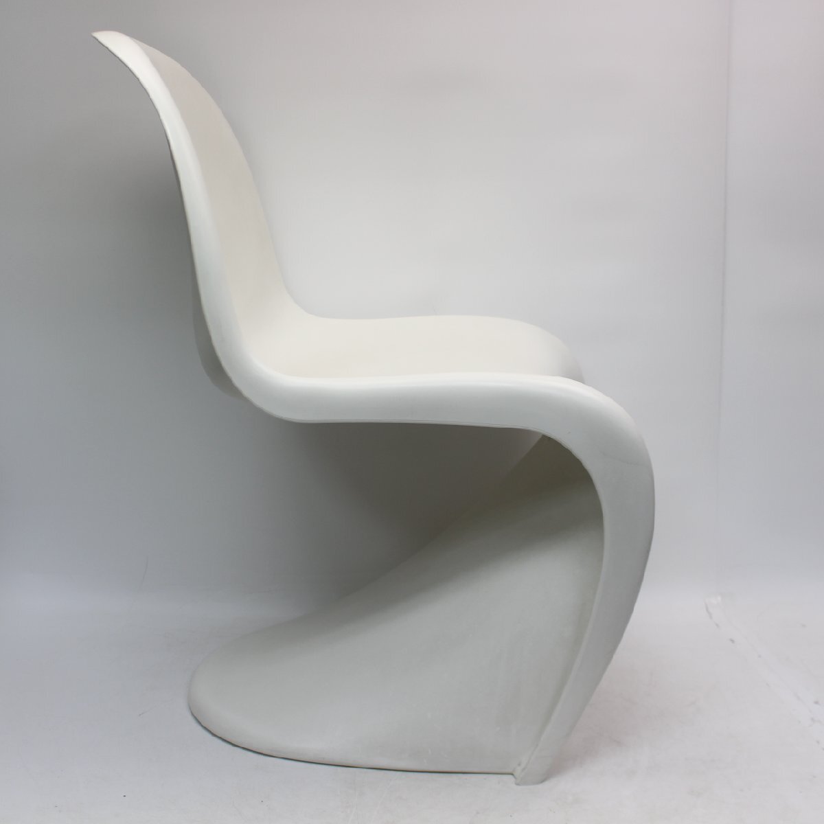 071)ヴィトラ vitra Panton Chair パントンチェア ホワイト 椅子 白の画像9