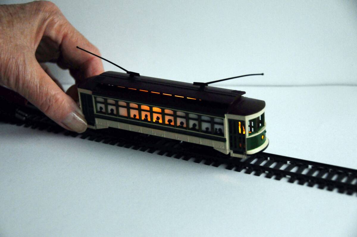 ＨＯゲージ バックマン BACHMANN ブリルトロリーBRILL TROLEY Motorized Trolley Car with operating lights MADE IN CHINA 元箱付の画像8