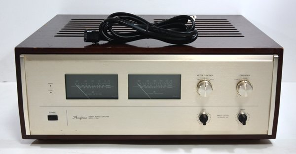 ★Accuphase アキュフェーズ P-260 パワーアンプ★の画像1