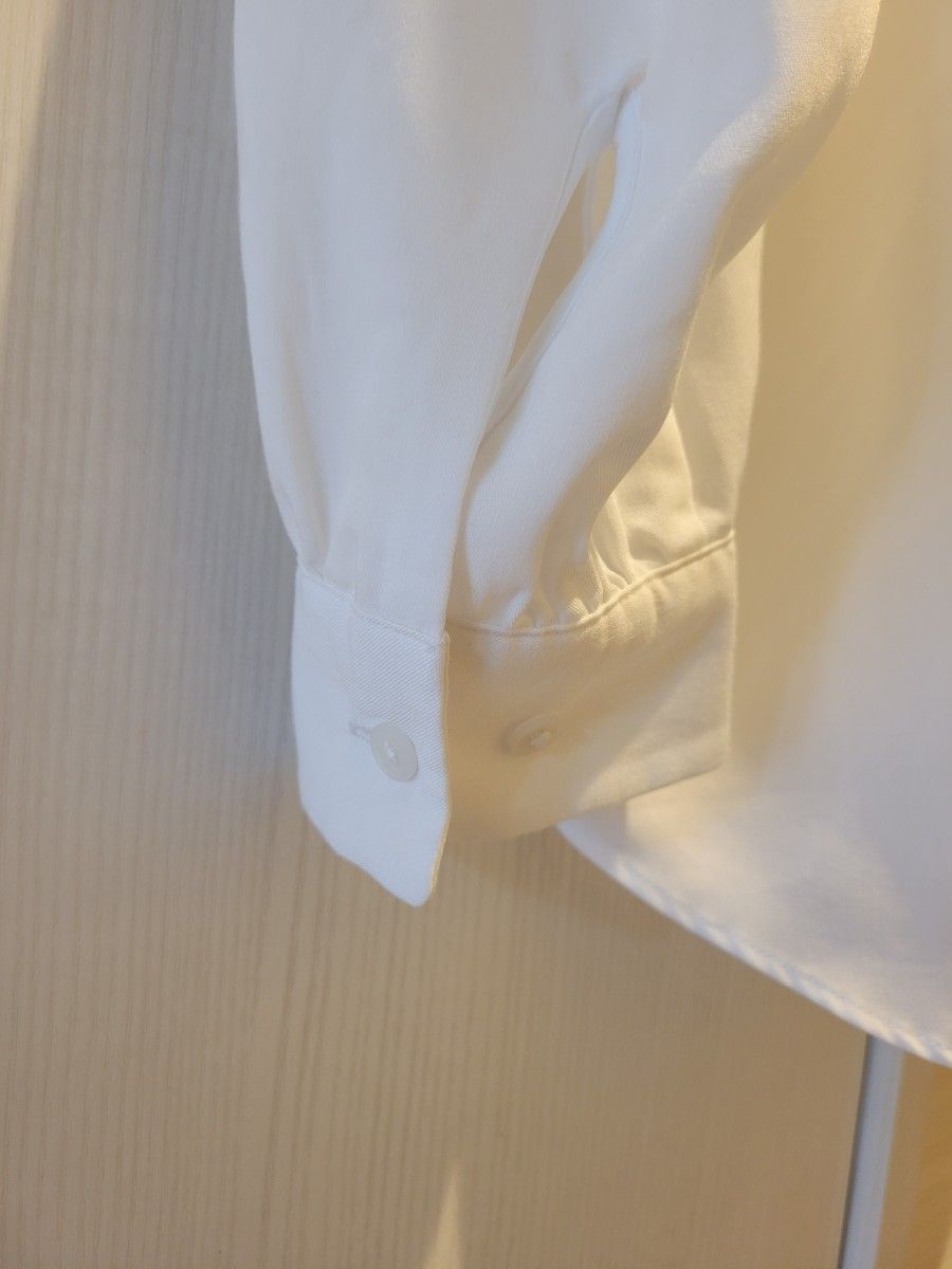 専用☆ユニクロ☆UNIQLO　ボウタイブラウス　レディース　XL　白　ホワイト　スーツ　美品