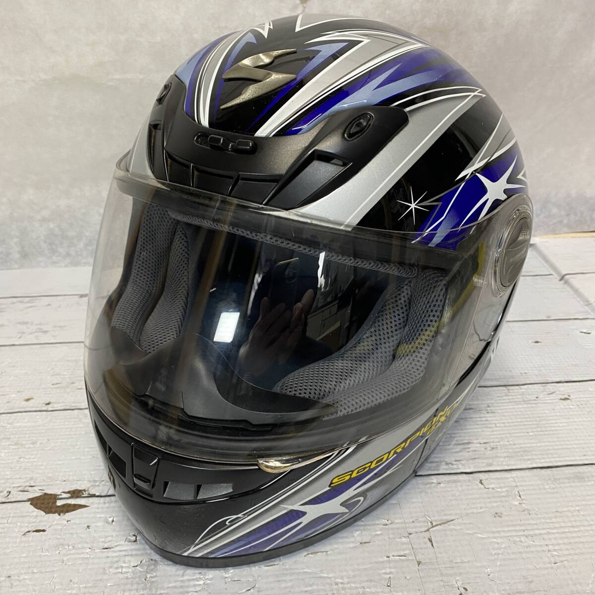 【送料無料】美品 スズキ SCORPION EXO MAJOR EXO-400V Lサイズ USED スコーピオン ヘルメットの画像2