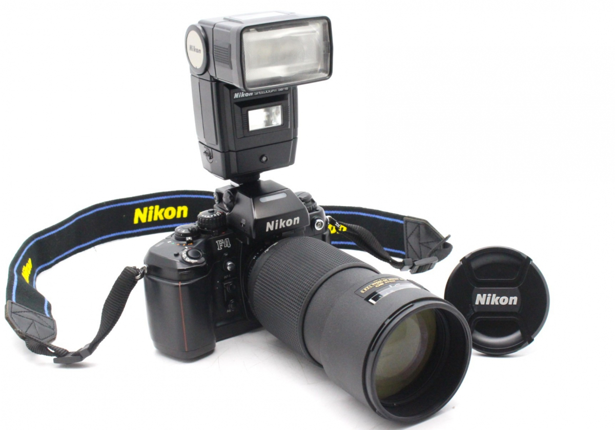 【ト石】 Nikon ニコン F4 ボディ/レンズ/スピードライト３点セット AF NIKKOR 80-200mm 1:2.8D SB-16 EAZ01EWH64_画像1