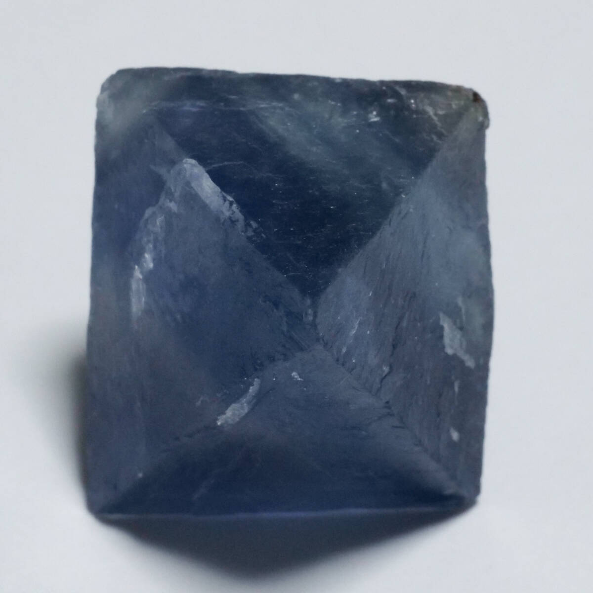 【鉱物 標本 蛍石 結晶 原石】アメリカ ニューメキシコ ビンガム Blanchard Mine フローライト 蛍光 カラーチェンジ の画像3