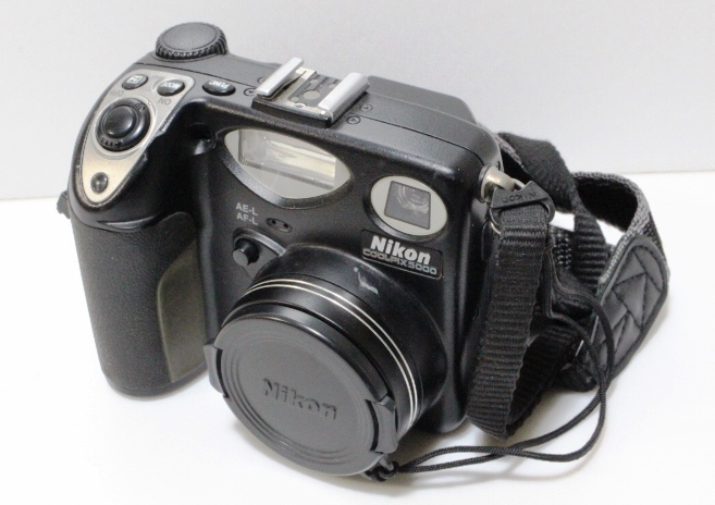 Nikon COOLPIX5000 コンパクトカメラ /動作未確認 ジャンク品_画像1